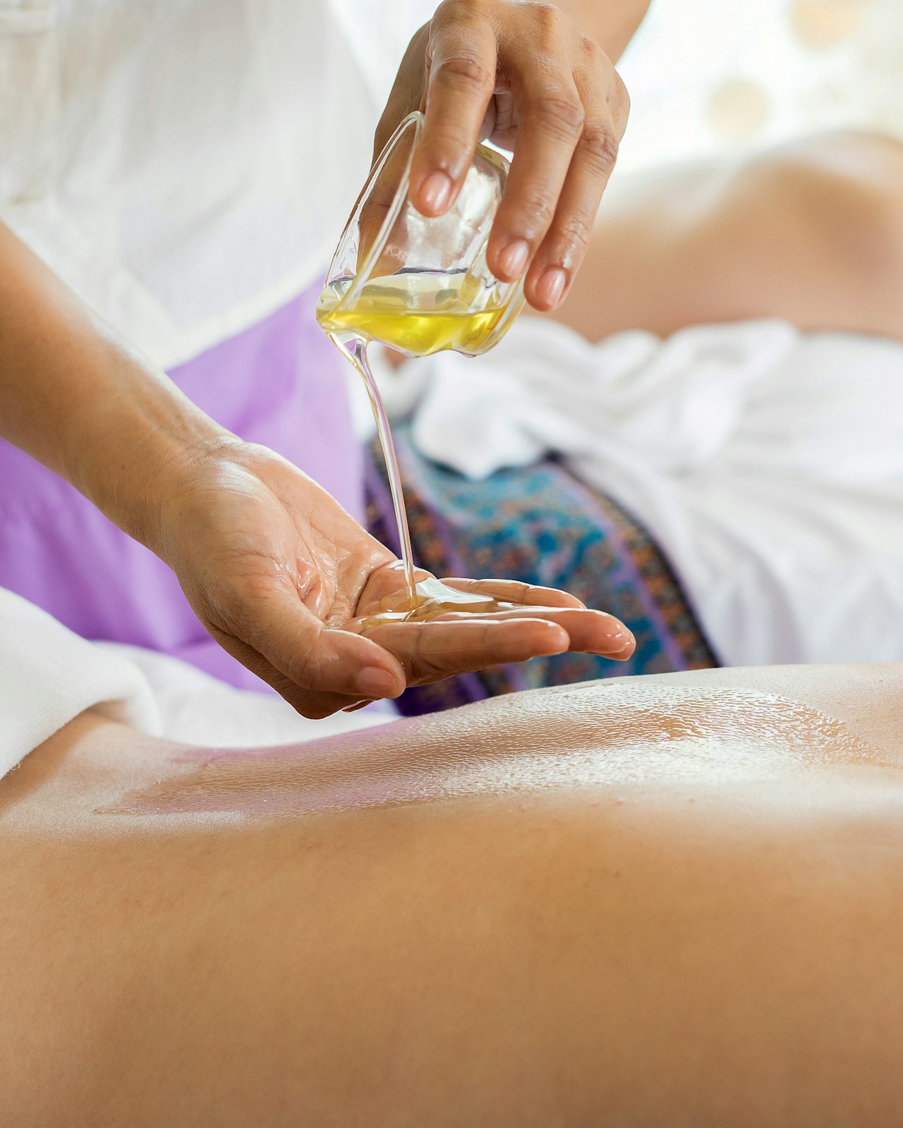 Massages treatments in Hackney at The Cream of Beauty - Relaxing massage treatments to rejuvenate body and mind.